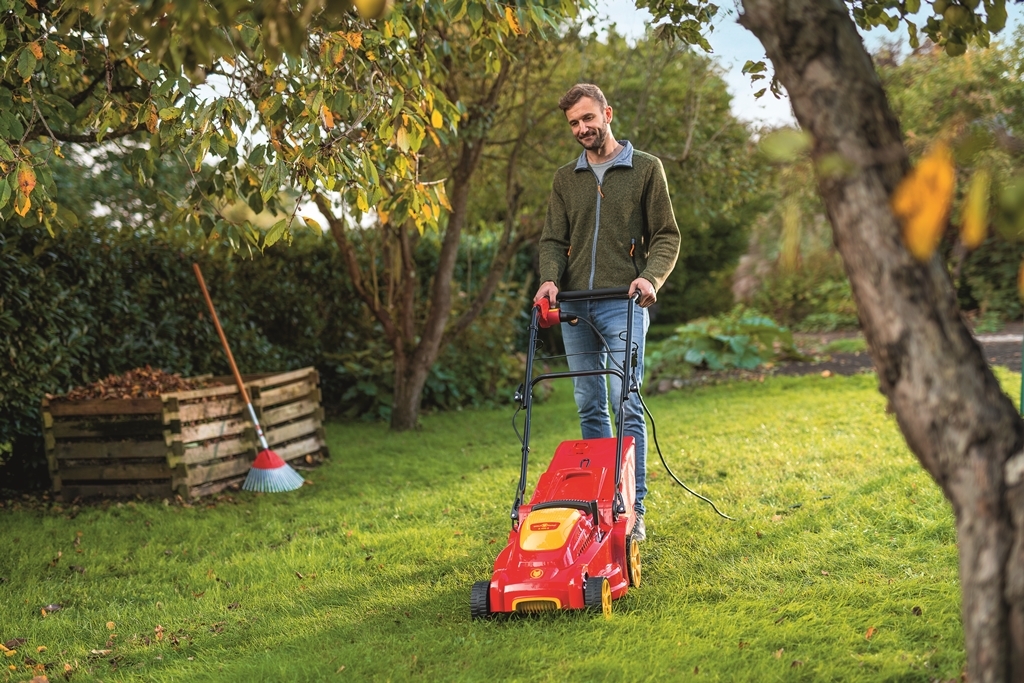 WOLF-Garten A 400 E elektromos fűnyíró.jpg