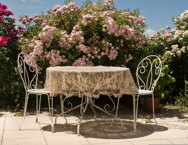 18_pixabay_table-1489057.jpg
