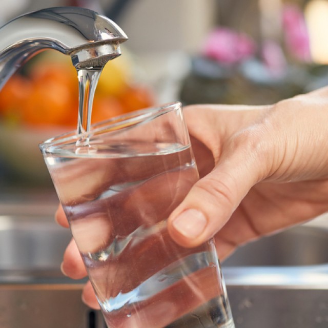 5 jel, amire arra utal, hogy valami nincs rendben a csapvízzel: érdemes lehet szerelőt hívni!