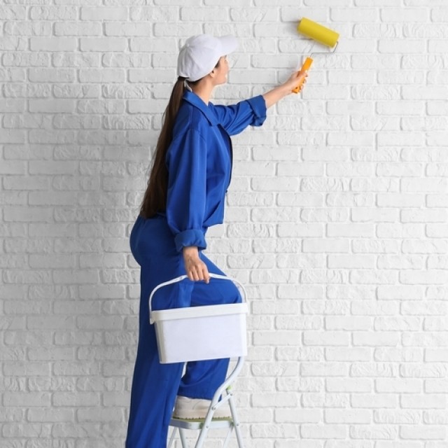 A legjobb módszer: így festheted le tökéletesen a téglafalat 5 lépésben!