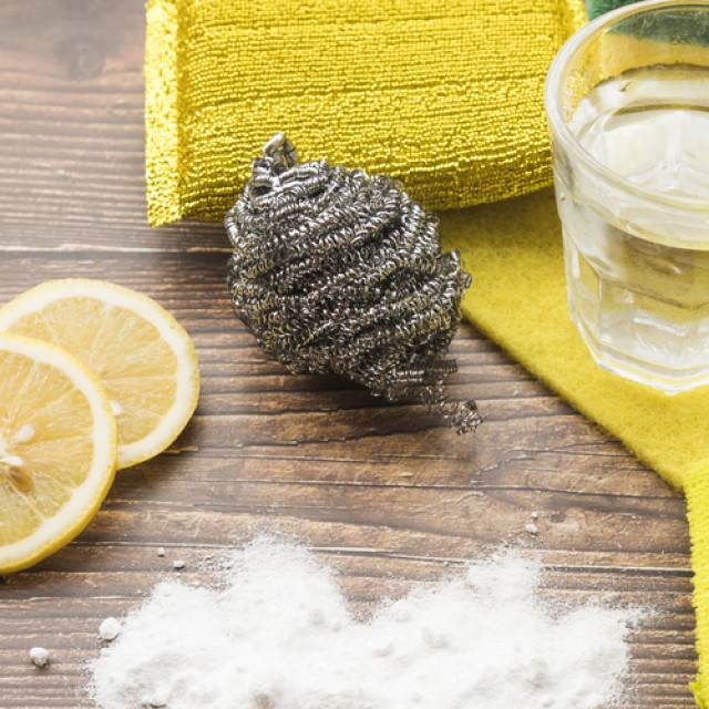 4 pont a lakásban, amit SOHA ne takaríts szódabikarbónával és ecettel!